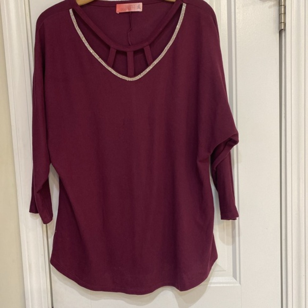 Simply Scarlett Womens L Maroon Romantic Party Sweater           3787‎